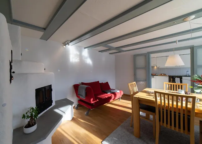 Undereggli Apartment