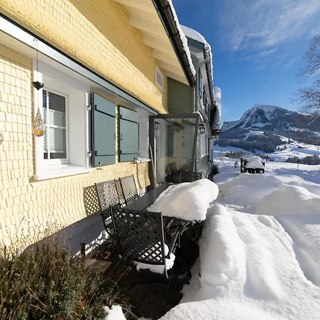 Undereggli Appartement